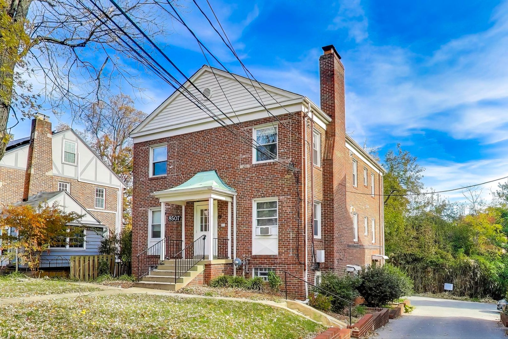 Takoma Park Apartment: 8505 Flower Ave