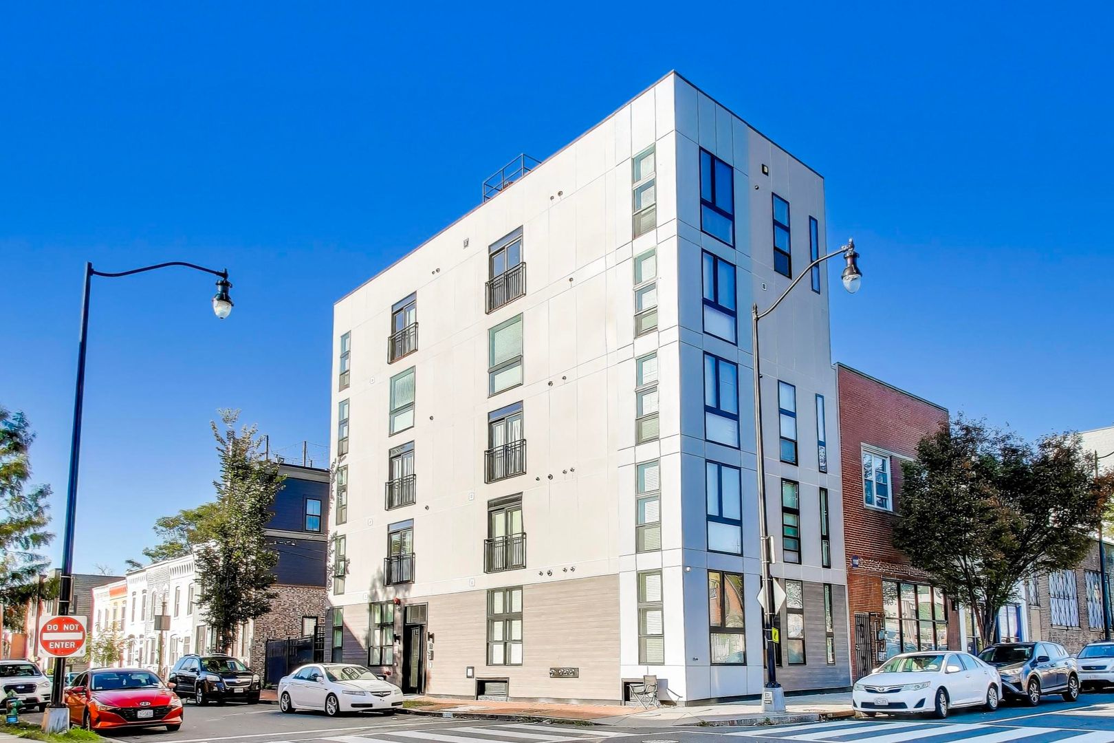 Washington Apartment: 1100 Bladensburg Rd NE