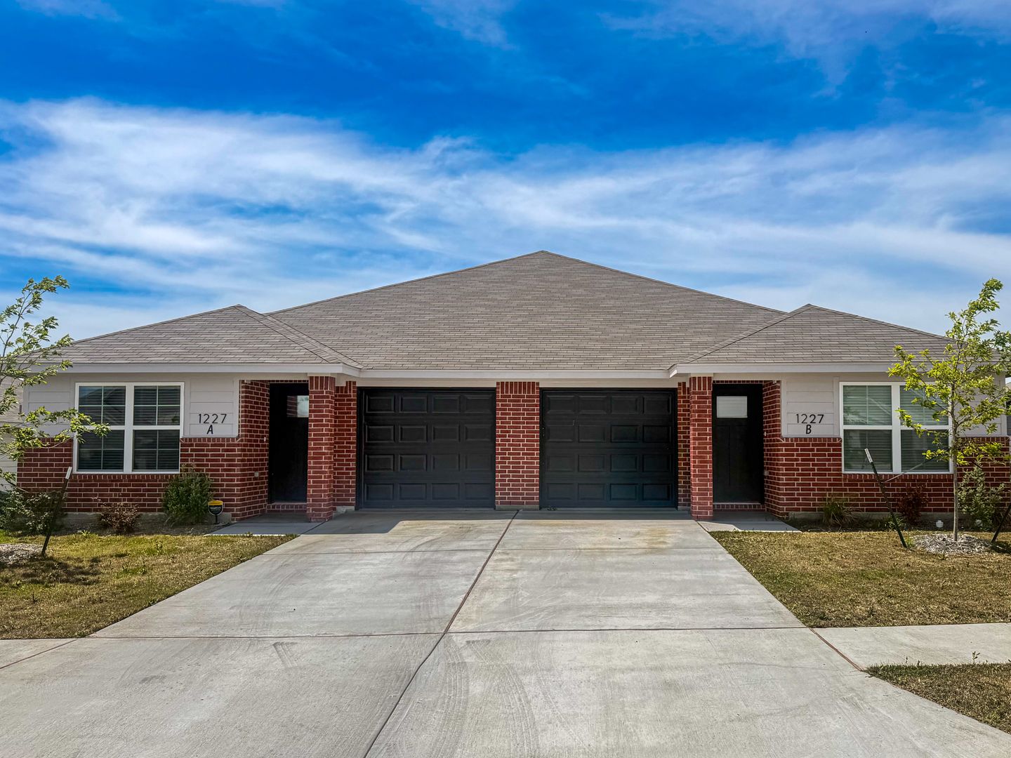 Copperas Cove Multiplex: 1227 Lexington Dr