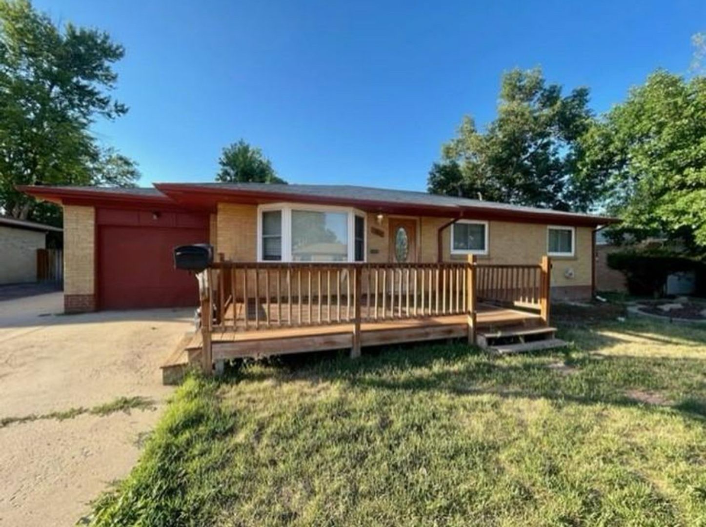 ENGLEWOOD House: 3169 W Grand Ave