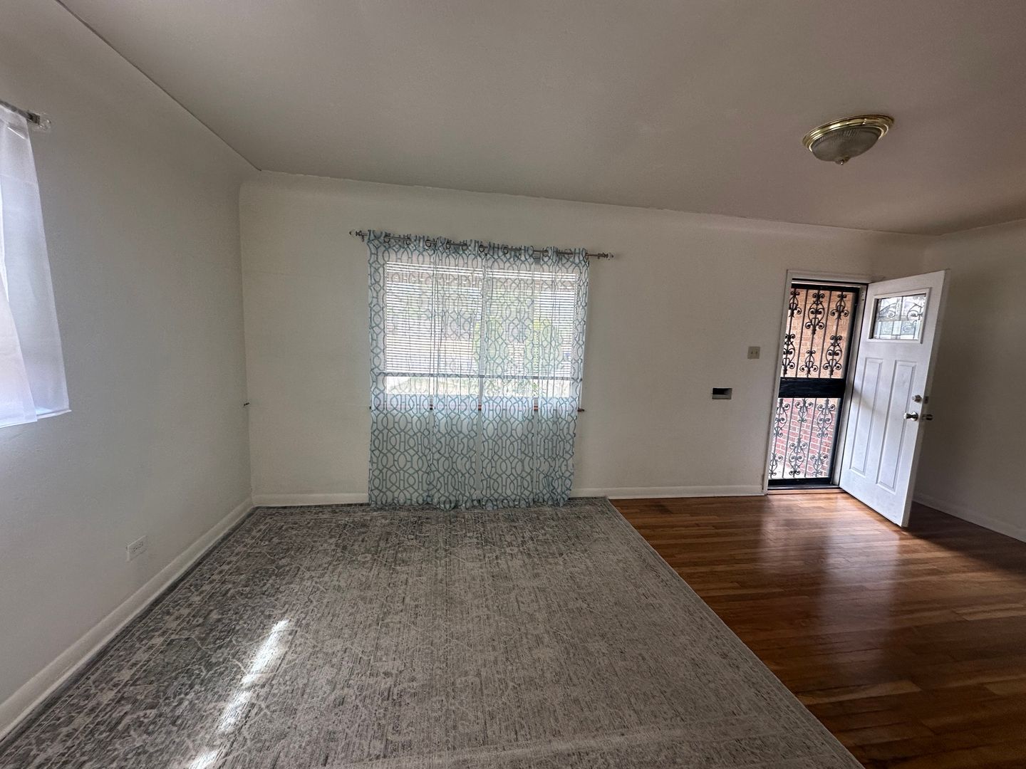 Denver House: 3670 Oneida St