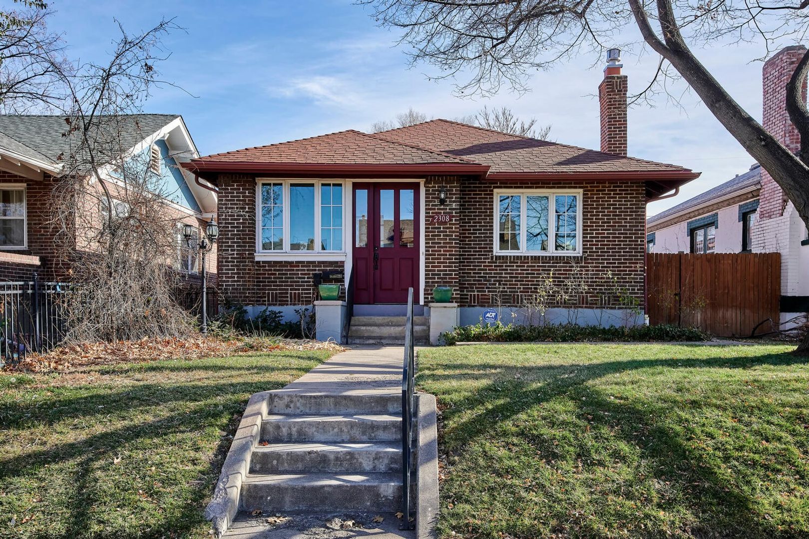 Denver House: 2308 Grape St