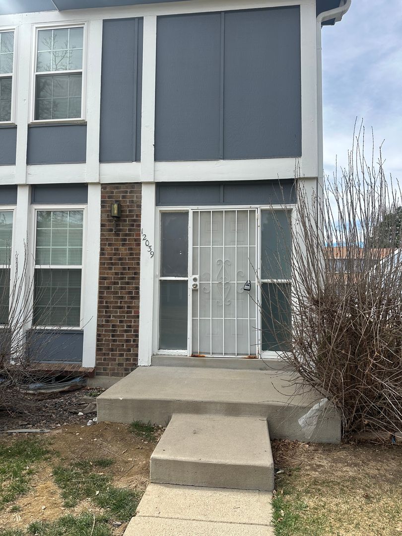 Aurora Townhome: 12039 E Canal Dr