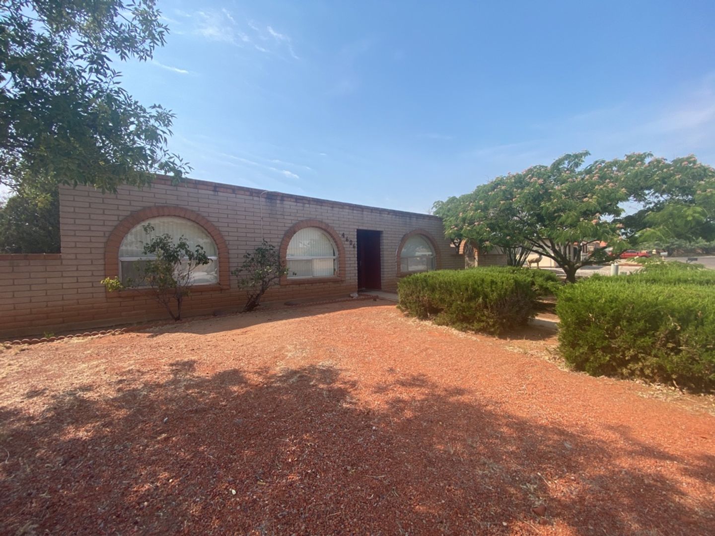 Sierra Vista House: 4606 Paseo Las Palmas