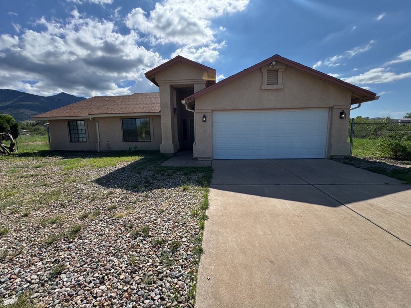 Hereford House: 3821  E Keeling Road