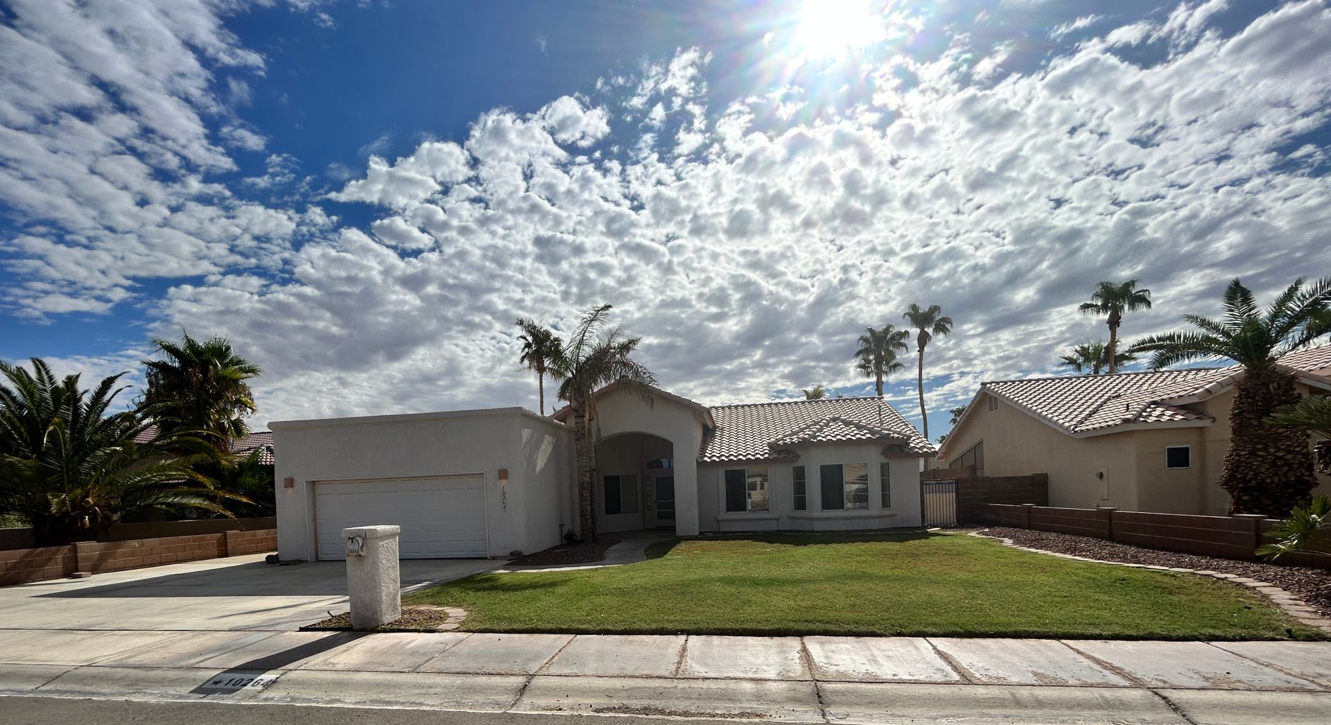 Yuma House: 10264 E. Fairway Loop