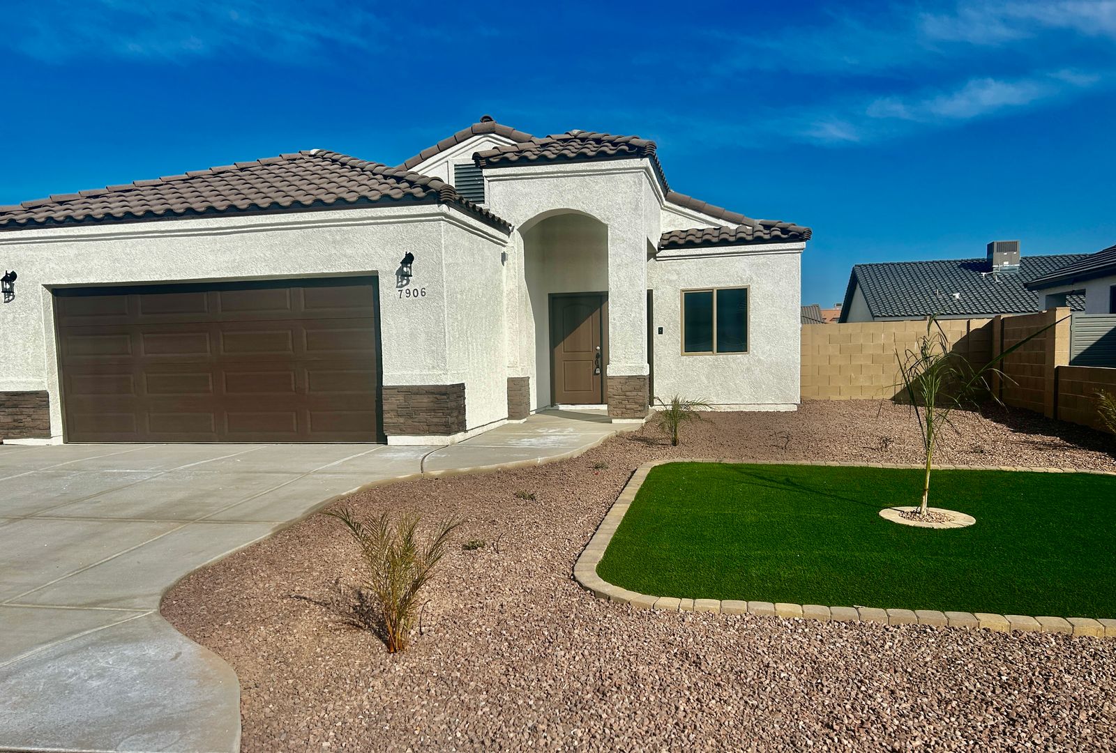 Yuma House: 7906 E. 34th Ln