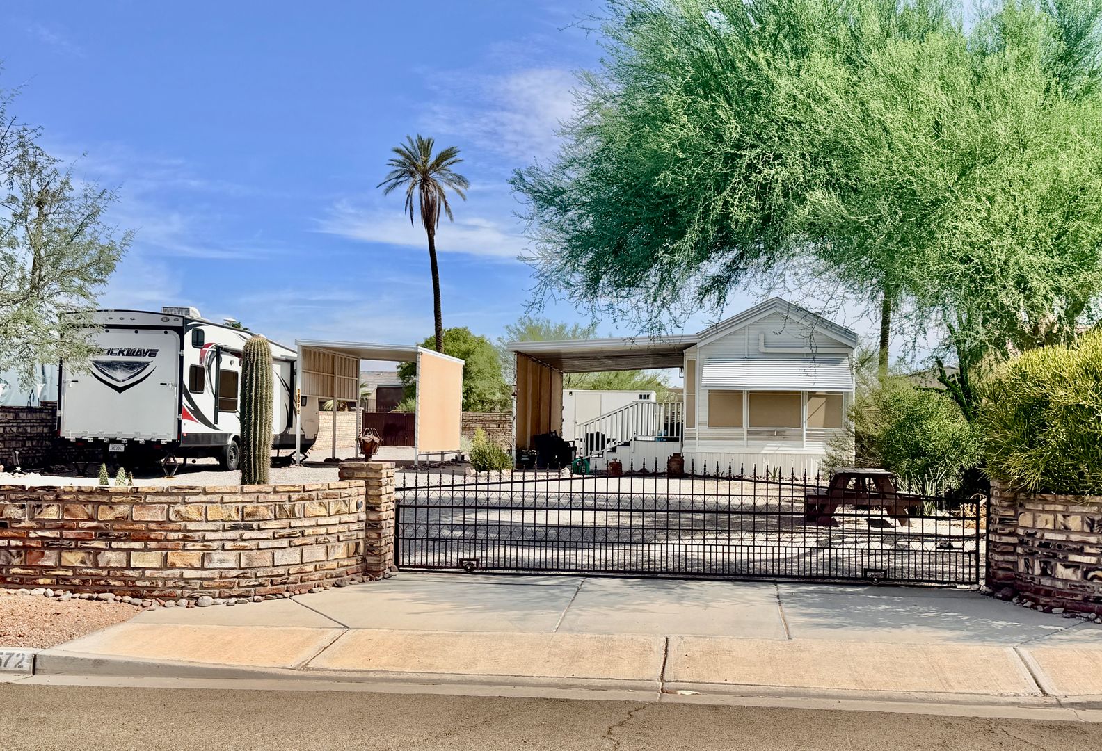 Yuma House: 14572 E. 48 Dr.