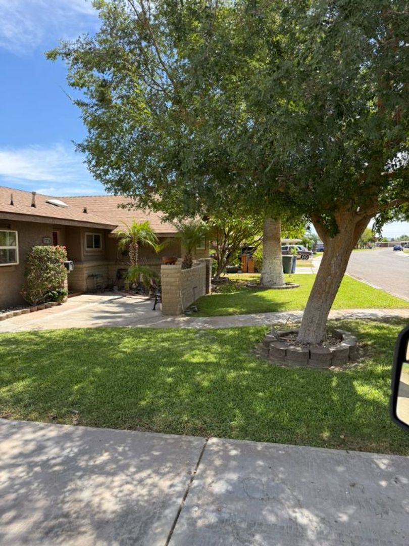 Yuma House: 2174 E. 25th pl