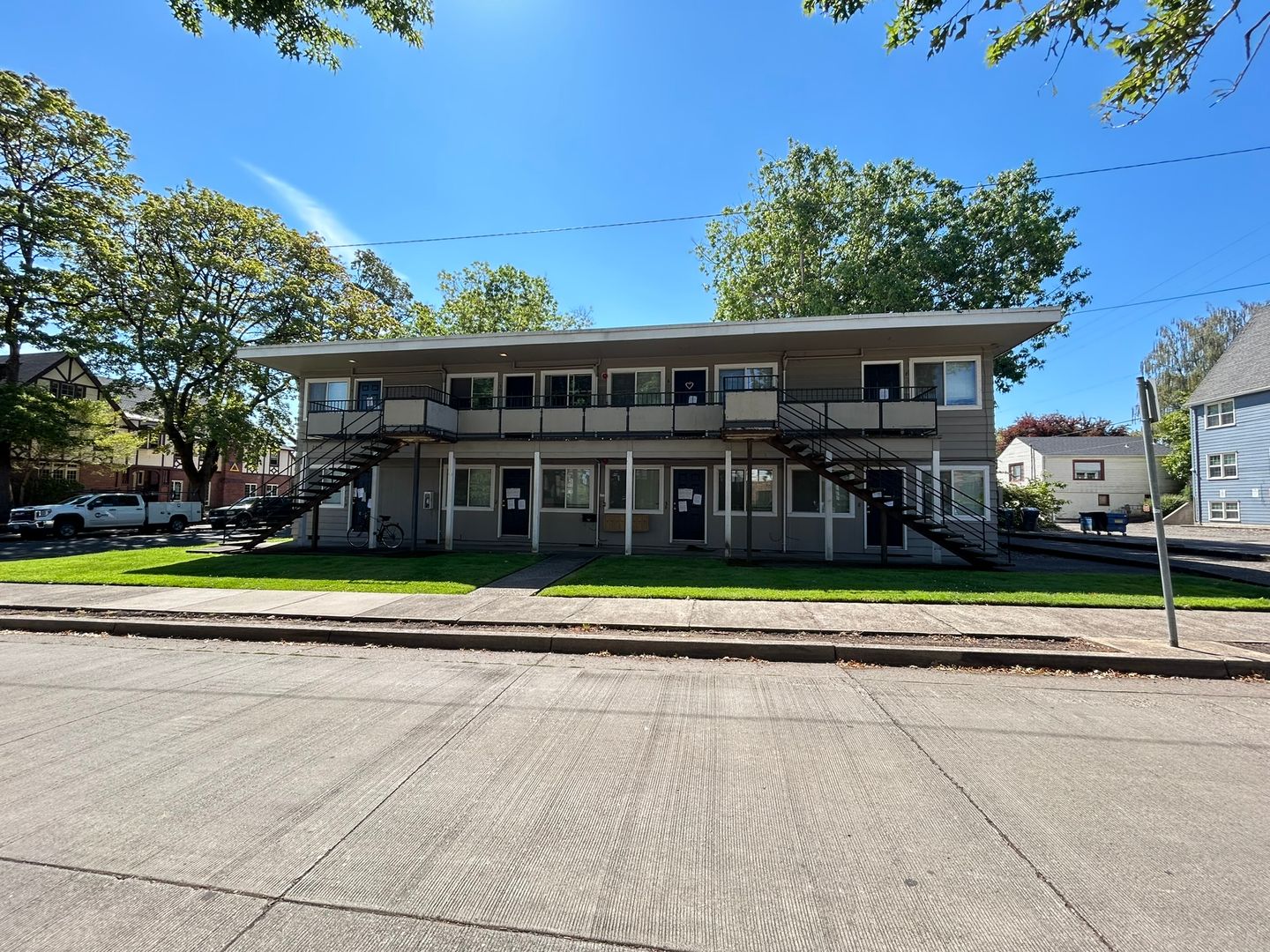 Corvallis Apartment: 2510 NW Van Buren Ave