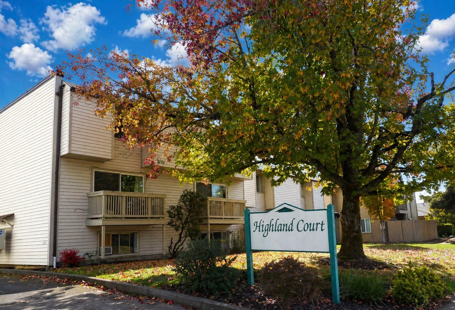 Corvallis Apartment: 2125-2145 NW Highland Dr