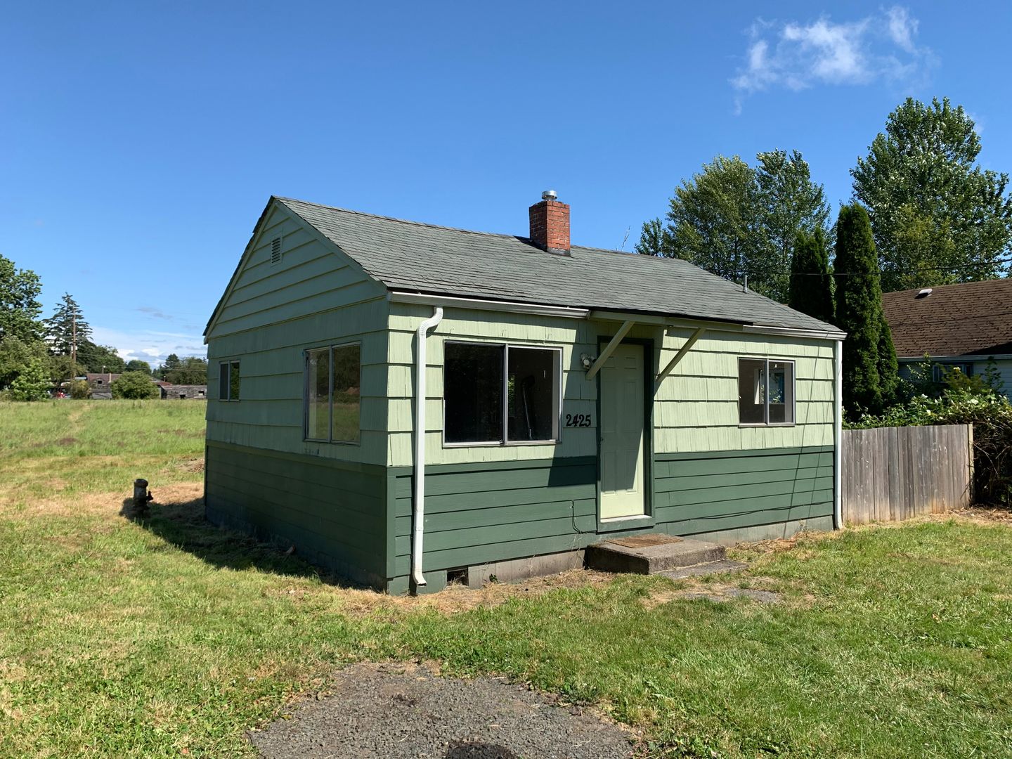 Corvallis House: 2425 SW Pickford