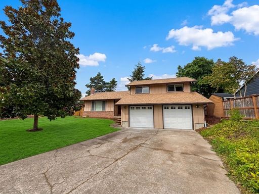 Beautiful 3 Bedroom Home | 2 Car Garage | 2 Car Driveway | Open Floorplan | Hardwood Floors | Fireplace | Covered Outdoor Patio | Fenced Backyard | Located On A Cul-De-Sac – photo 1