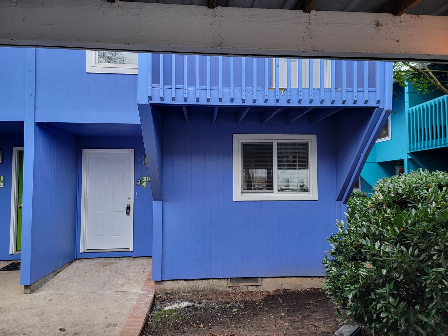 Albany Apartment: 3141 N Shore Drive SE