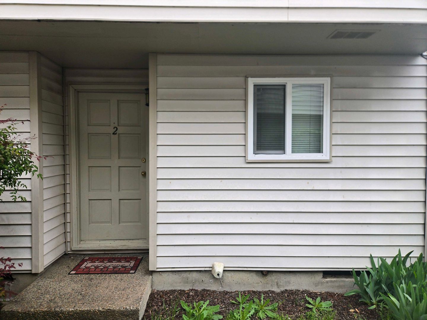 Corvallis Apartment: 2125-2145 NW Highland Dr