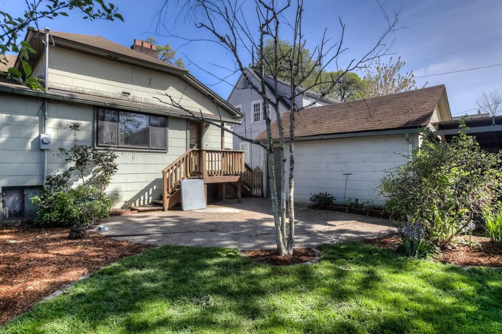 Corvallis Apartment: 228 NW 11th St