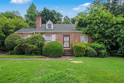 Great Emory Area Rental – photo 1