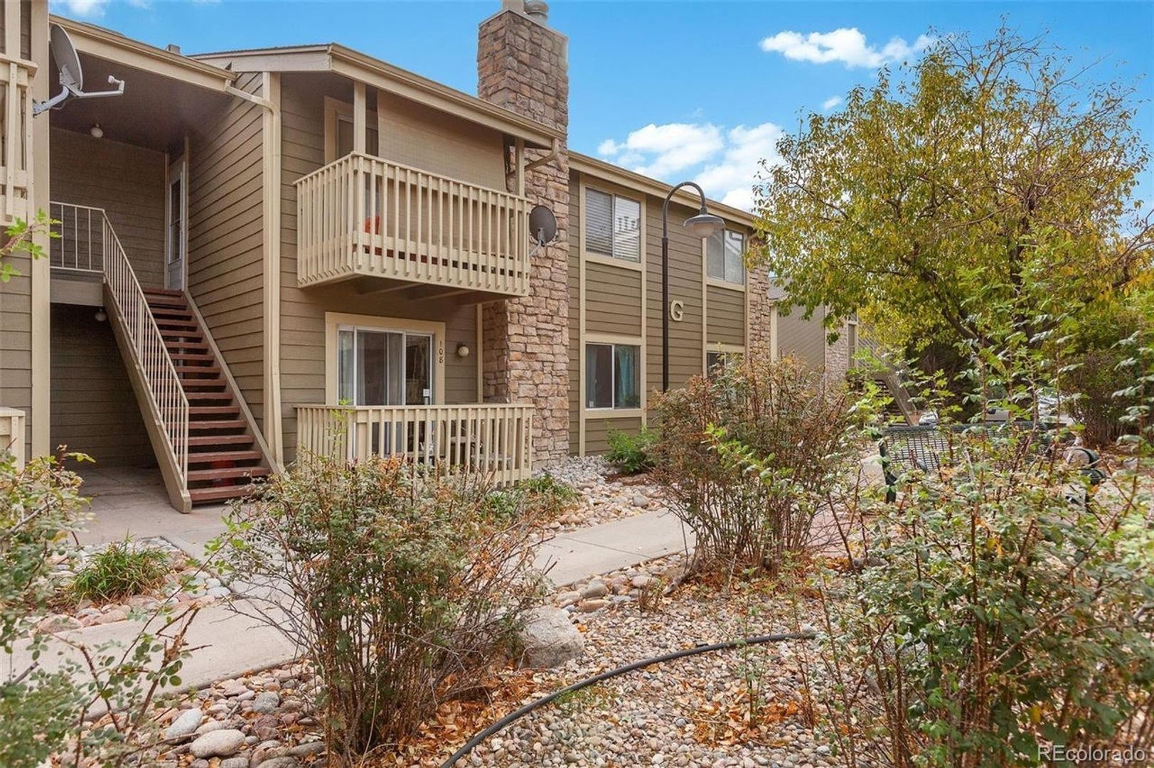 Denver Apartment: 4400 S Quebec St