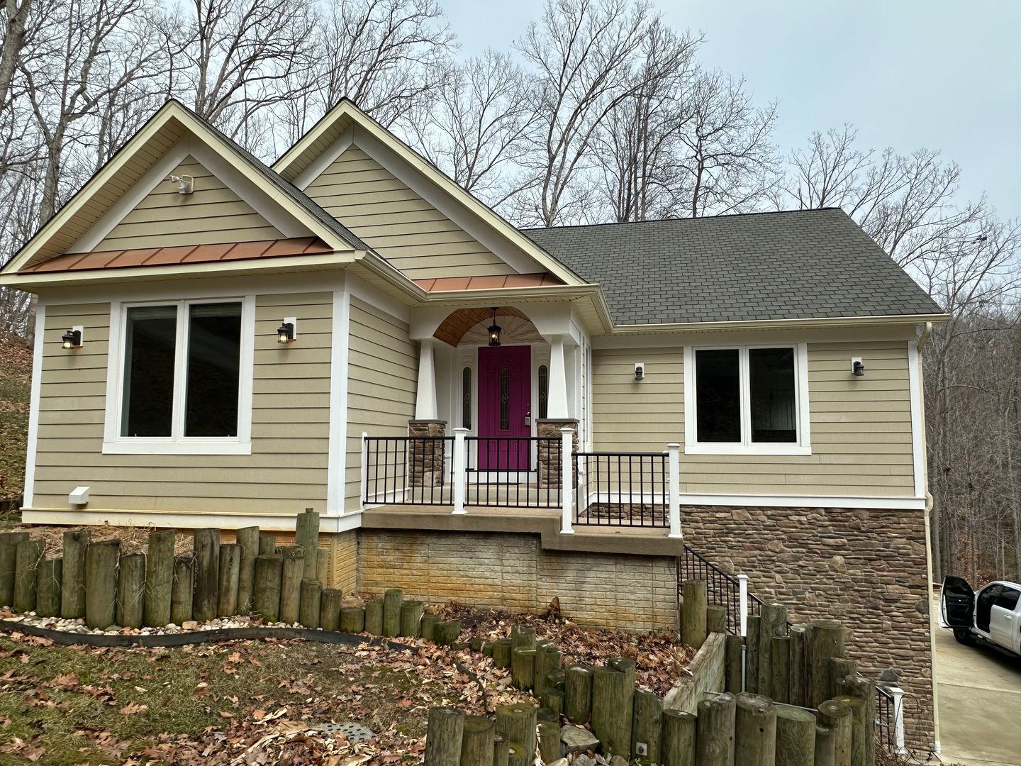 Stafford House: 100 Aquia Bay Ave