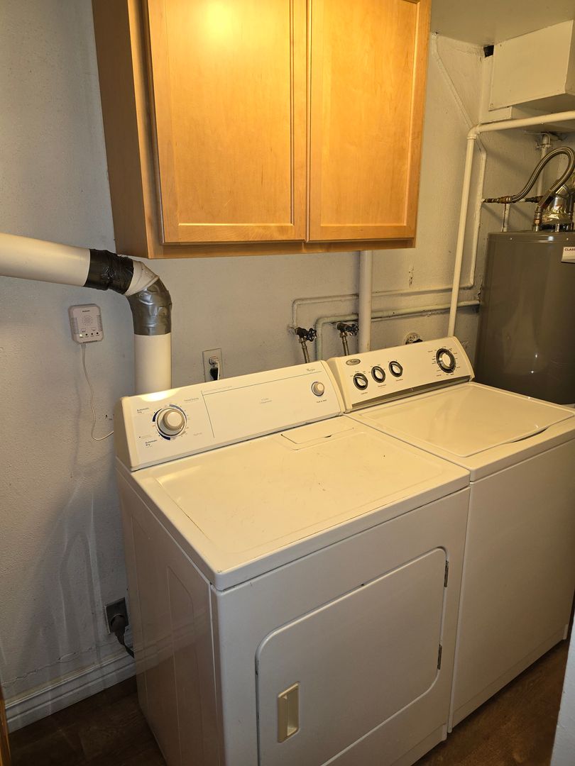 2 Bed 1 Bath Garden Level Duplex 3 of 11
