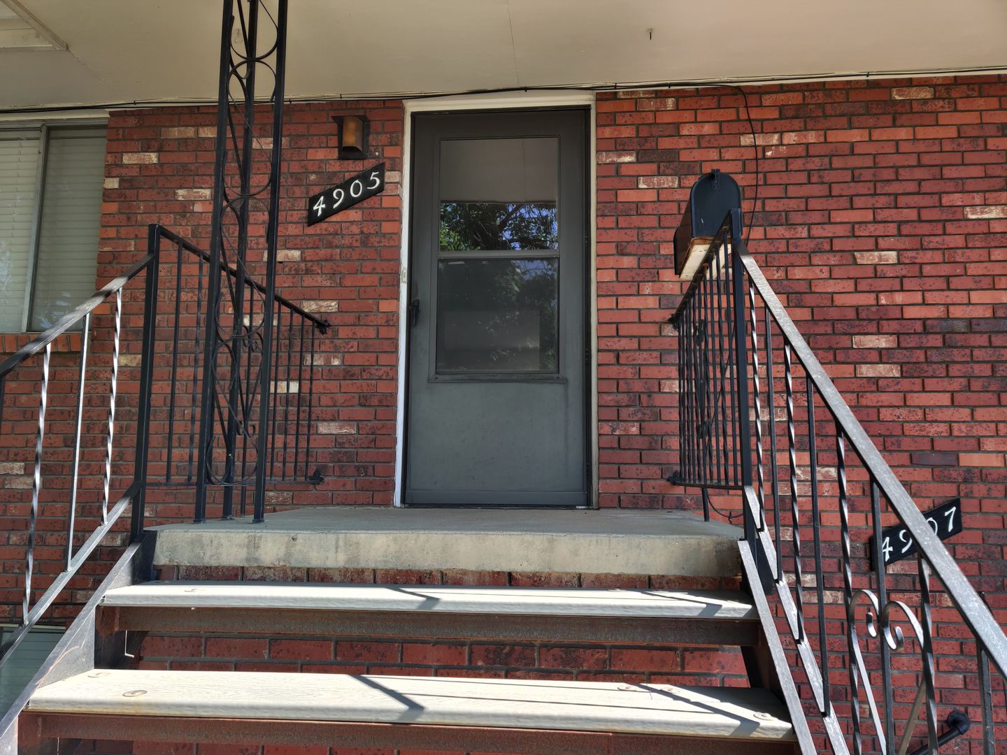 GREELEY Apartment: 4901-4903-4905-4907 W. 27TH STREET