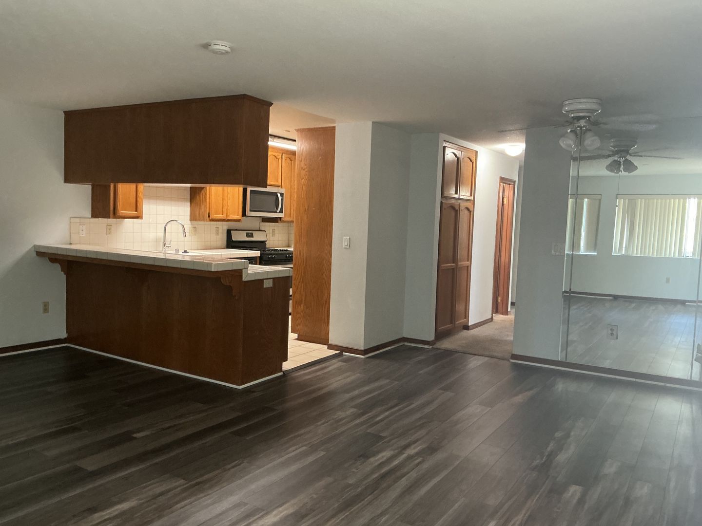 Fountain Valley Apartment: 17200 Newhope Street