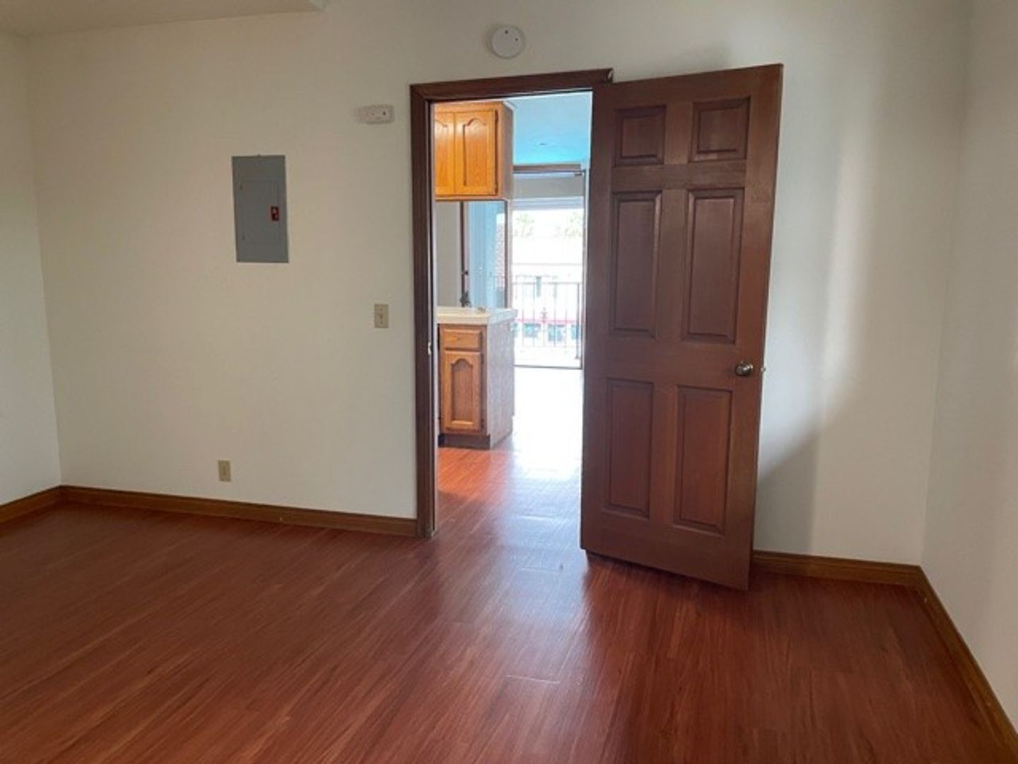 Fountain Valley Apartment: 17210 Newhope Street