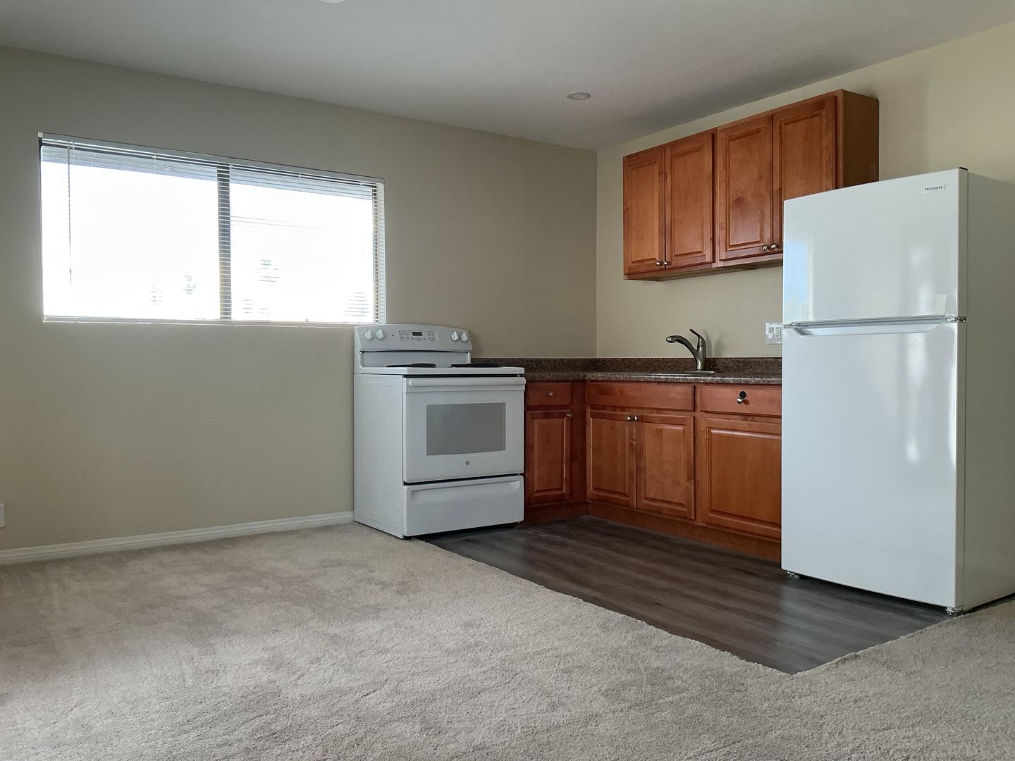 Fountain Valley Apartment: 17200 Newhope Street #1A