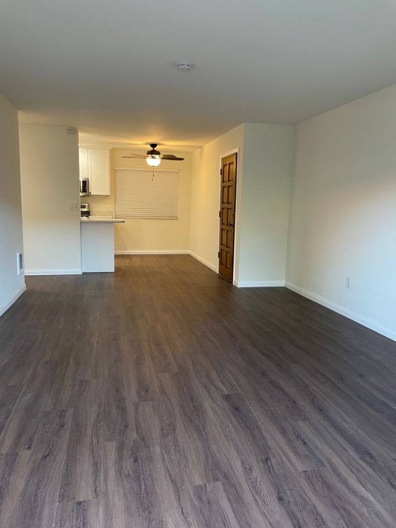 Huntington Beach Apartment: 6600 Warner Ave.