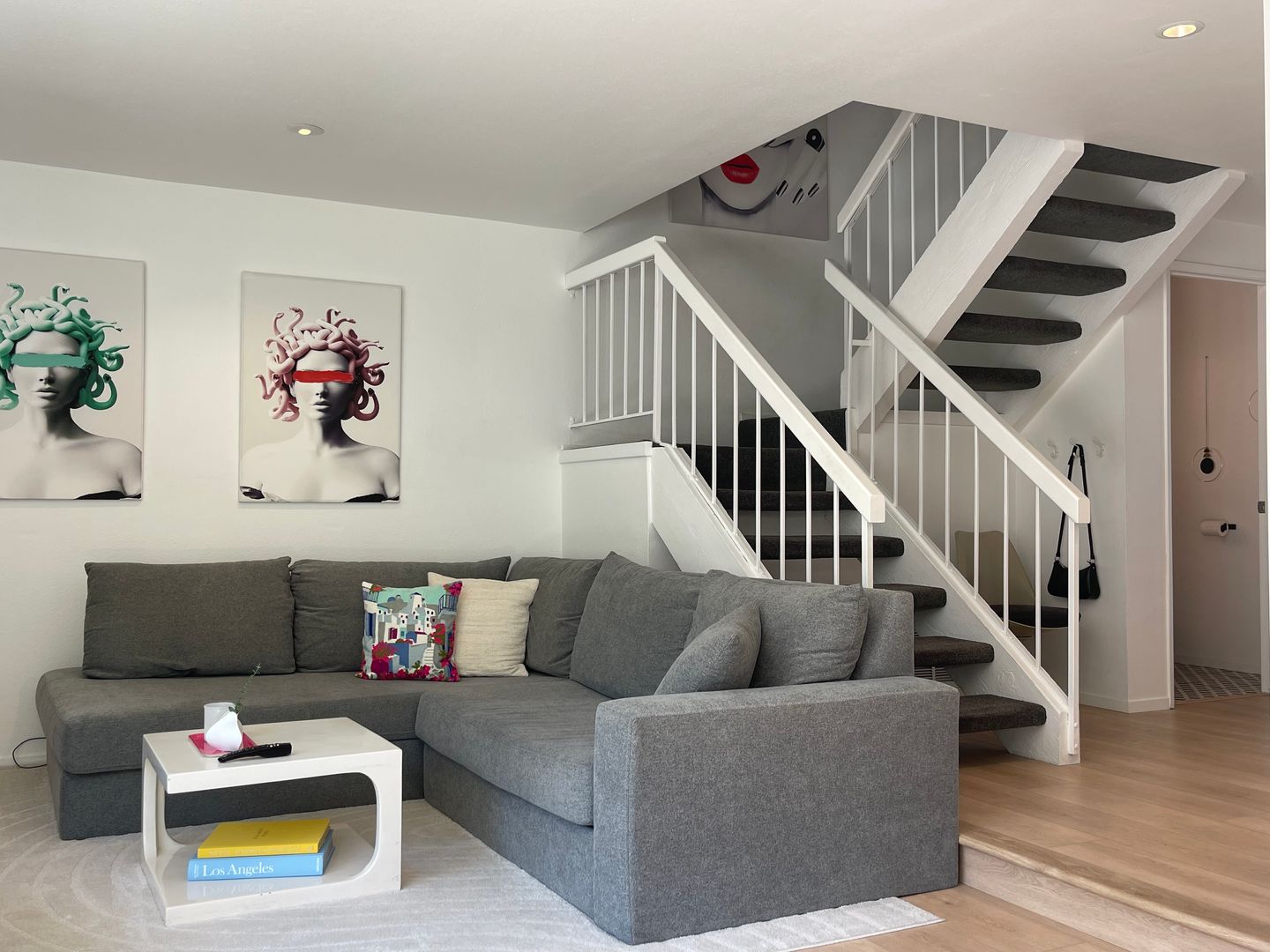 Irvine Townhome: 15 Glenhurst