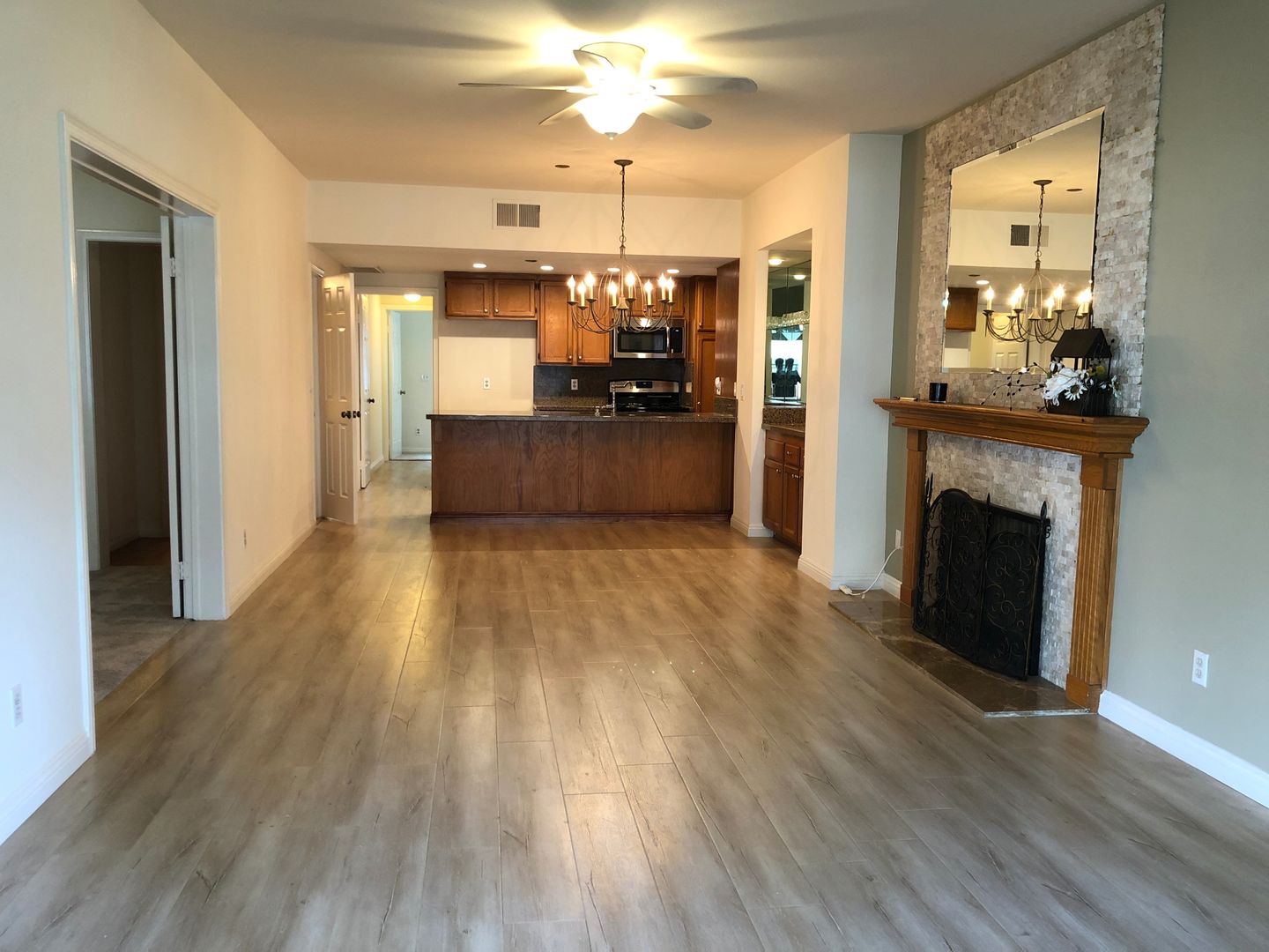 Fountain Valley Apartment: 11630 Warner Avenue