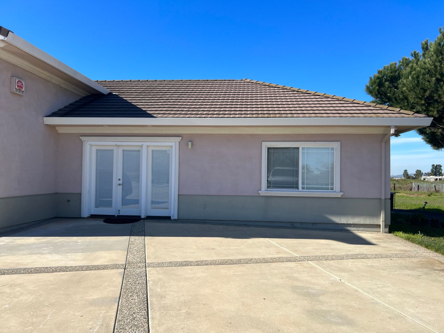 Morgan Hill Apartment: 10767 Hale Ave