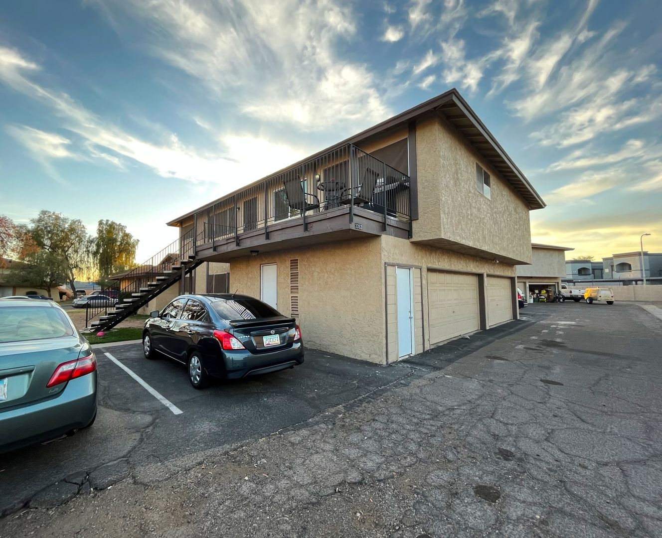 Phoenix Apartment: 3352 W Harmont Dr