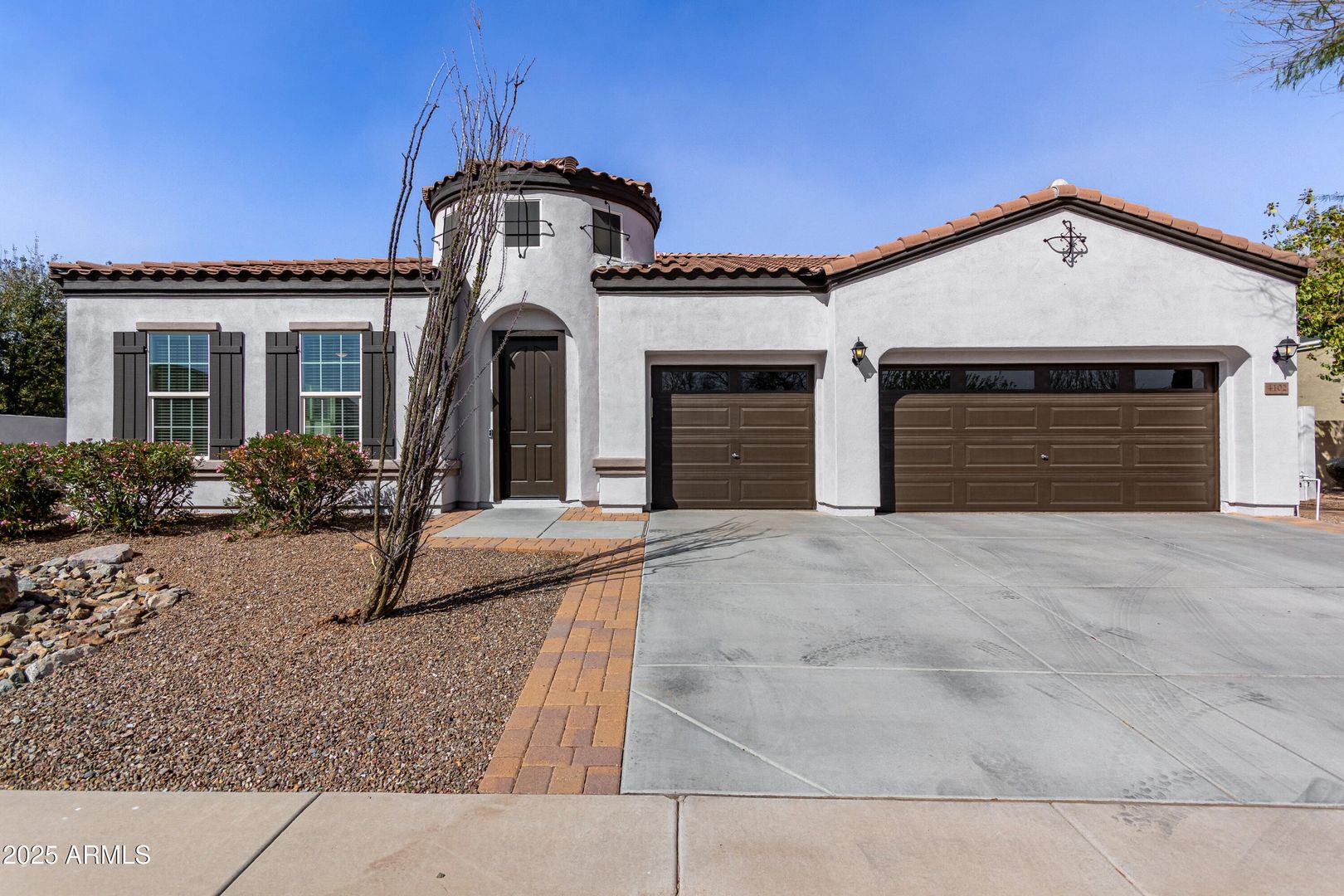 Chandler House: 4102 E Crescent way,