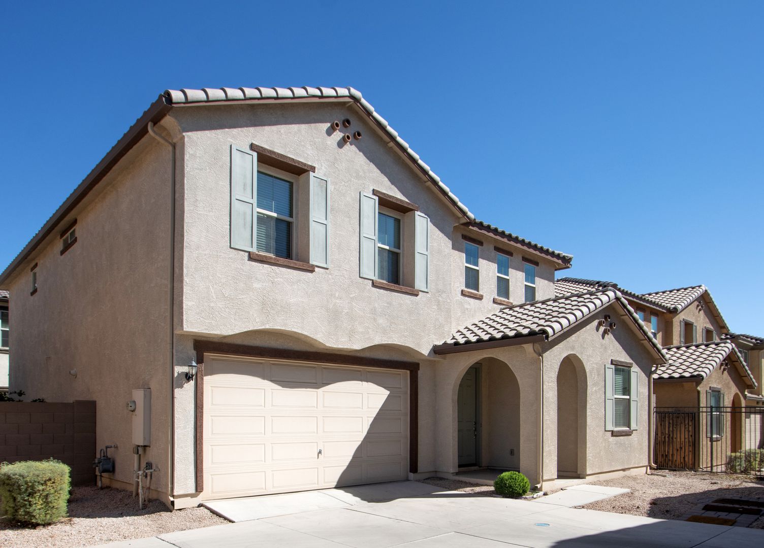 Chandler House: 2903 E Detroit St.