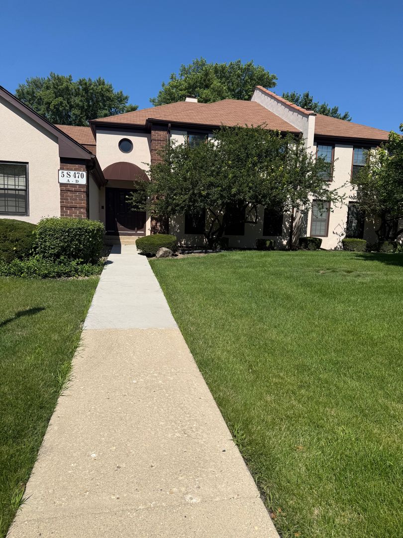 Naperville Condo: 5S470 Scots Dr. Unit D
