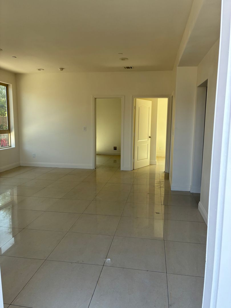 Temple City Apartment: 9619 Longden Ave