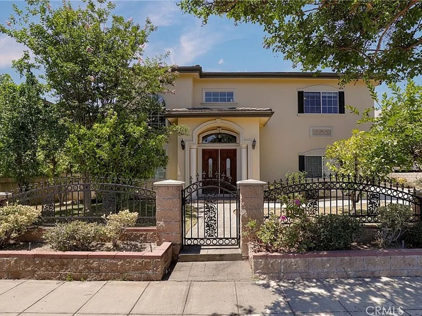 Monterey Park House: 227 Florence Ave