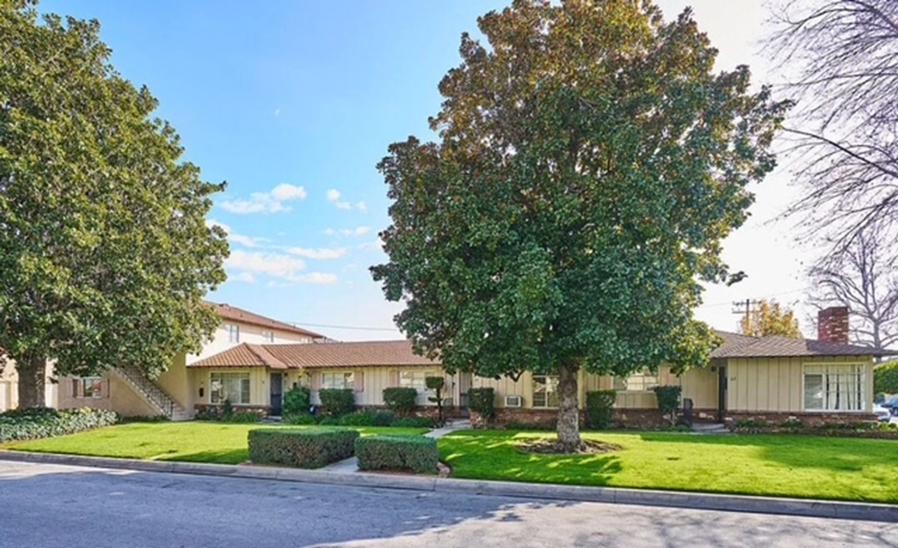 Arcadia Apartment: 16-22 W. Newman Ave