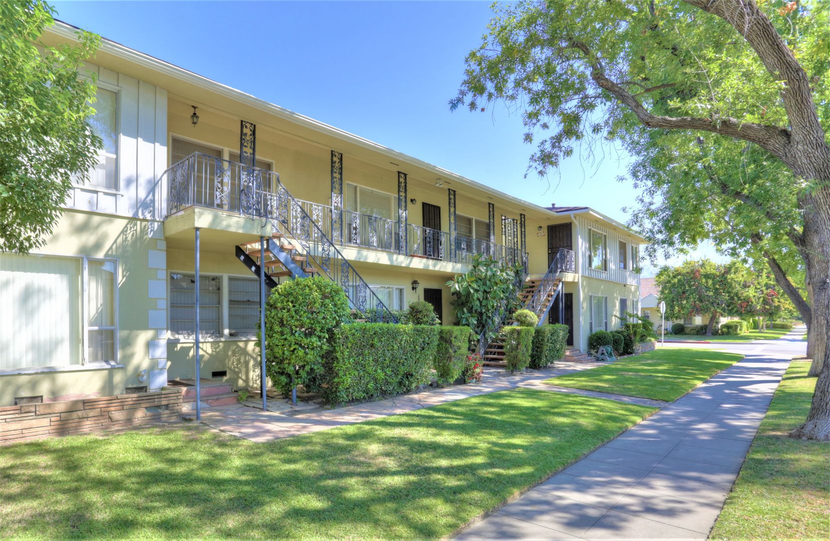 Burbank Apartment: 607 North Florence St
