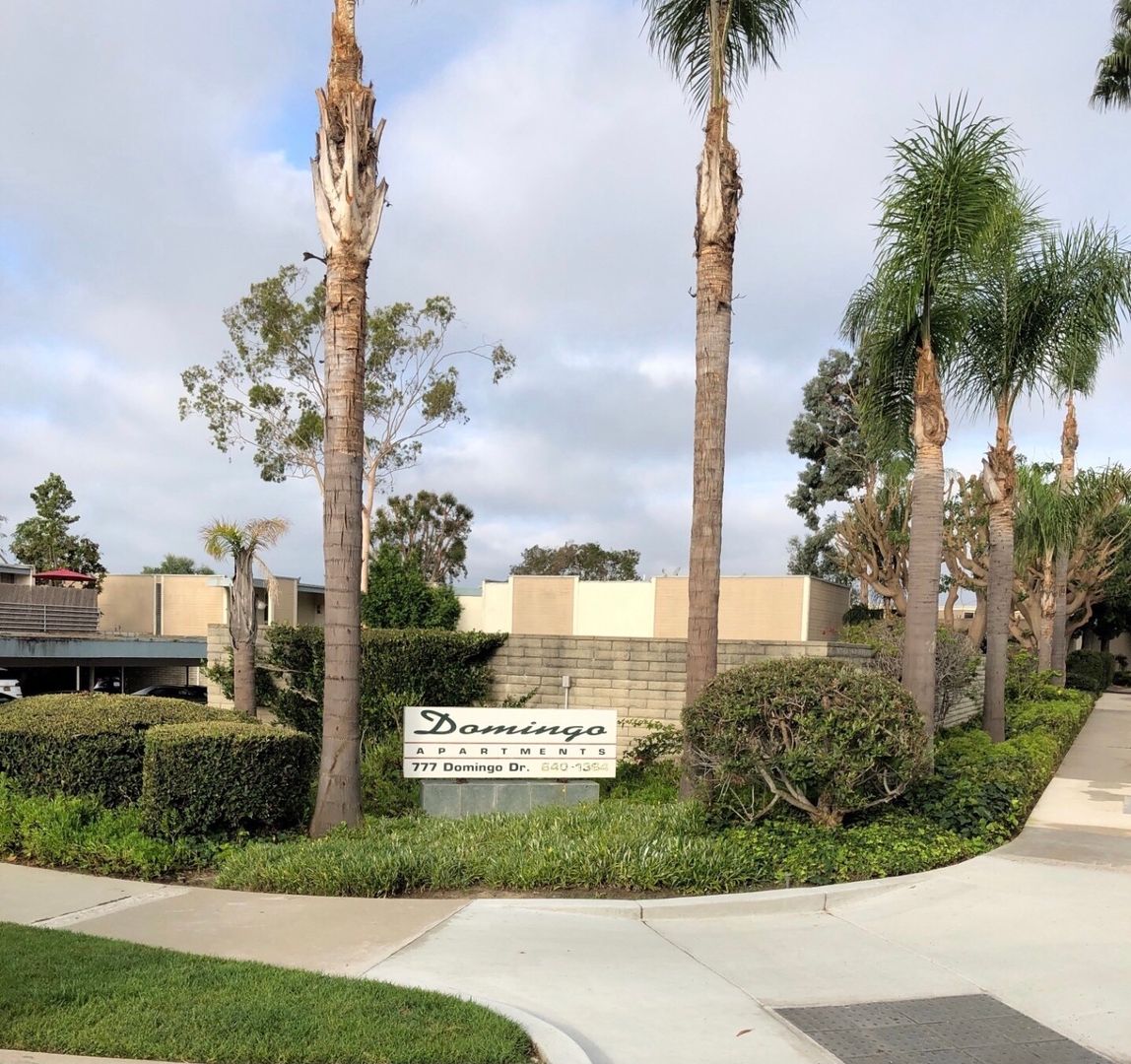 Newport Beach Apartment: 777 Domingo Drive