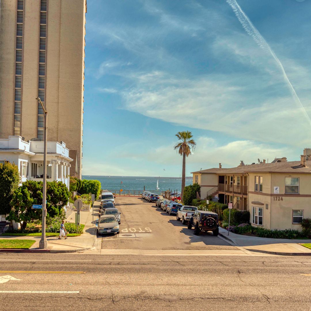 Long Beach Apartment: 1717-1723 E. Ocean Blvd.