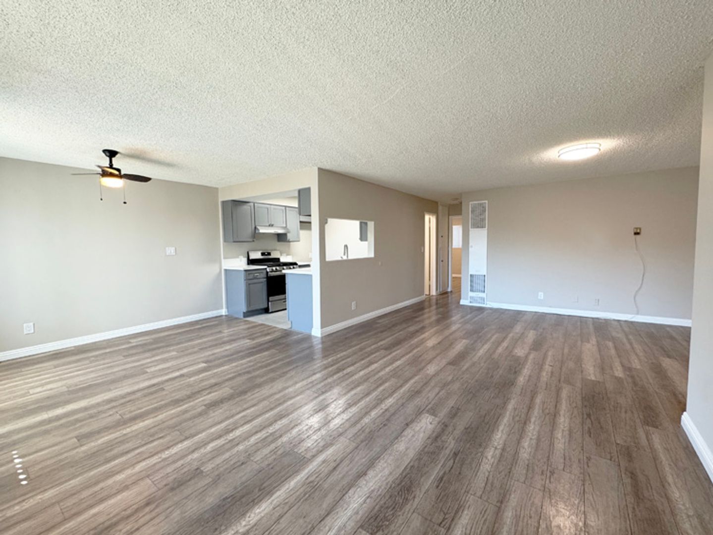 Alhambra Apartment: 128 S. Chapel Ave