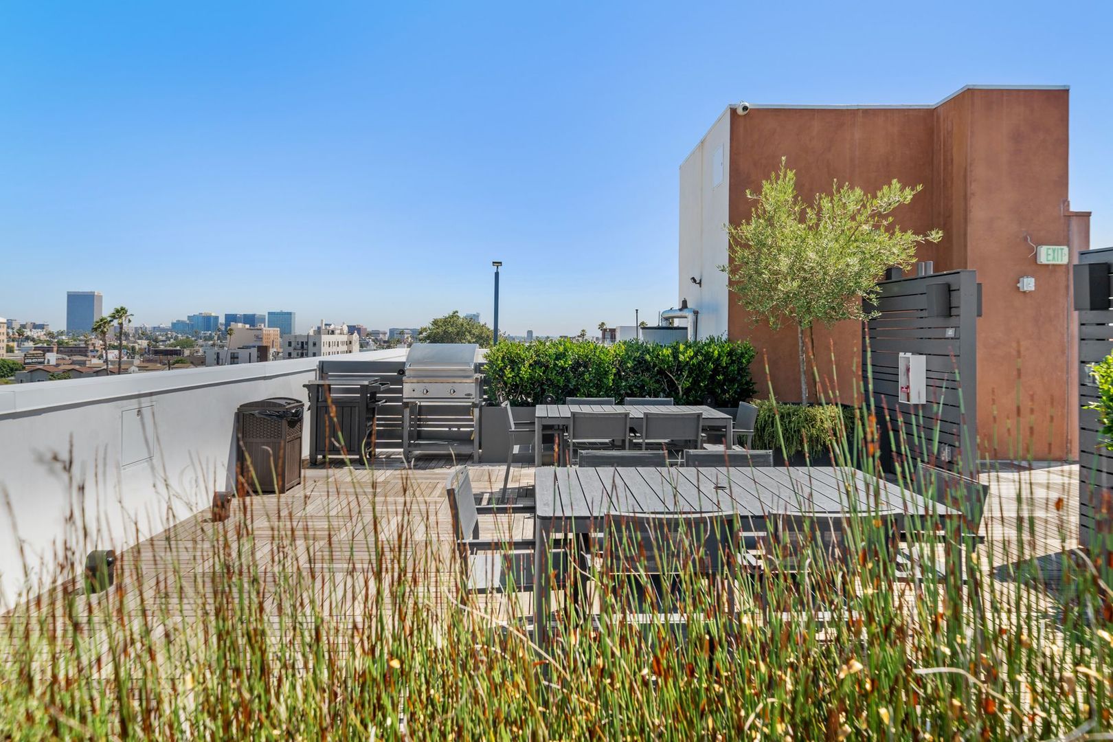 Los Angeles rental listing photo