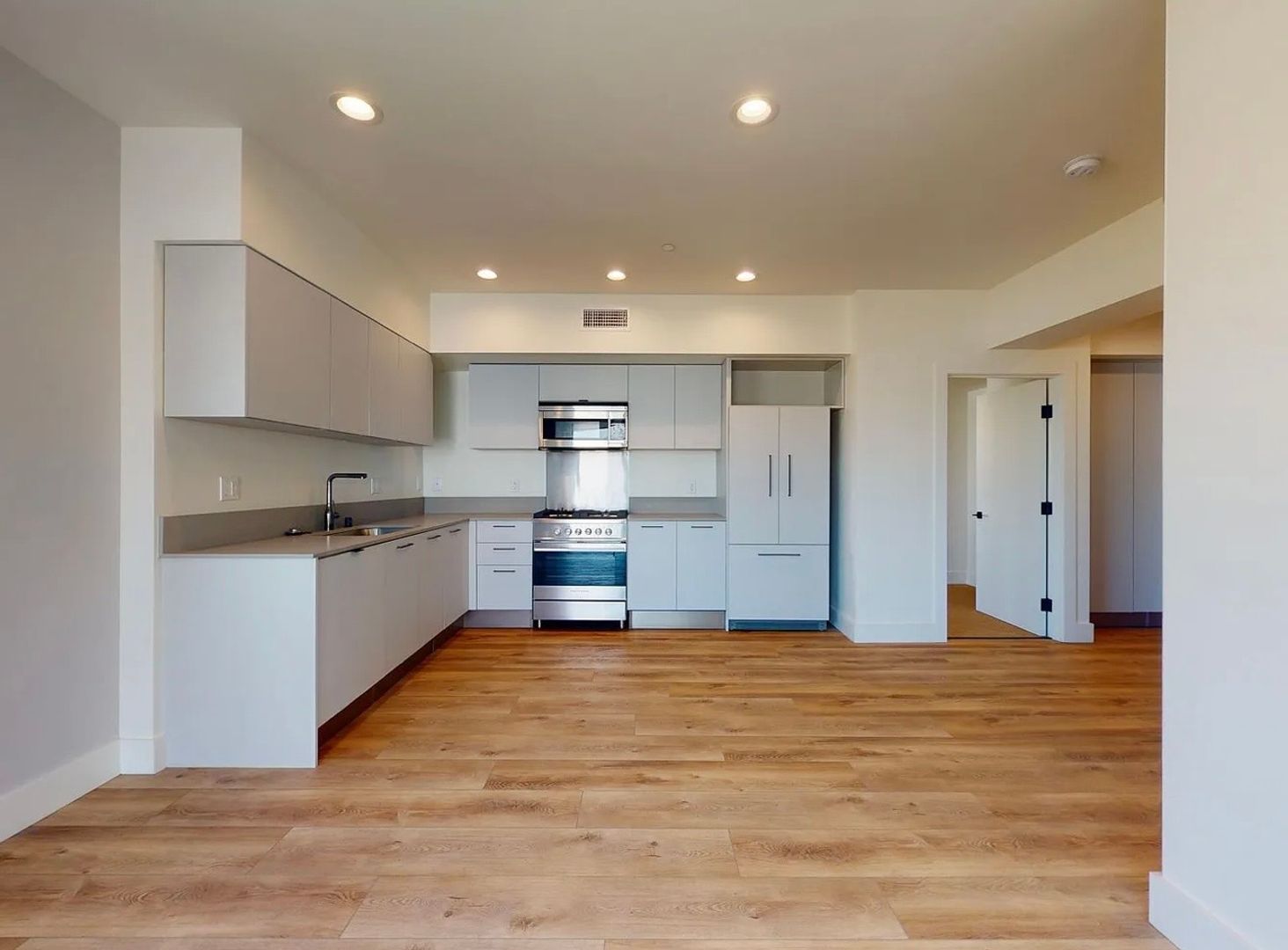 Los Angeles rental listing photo