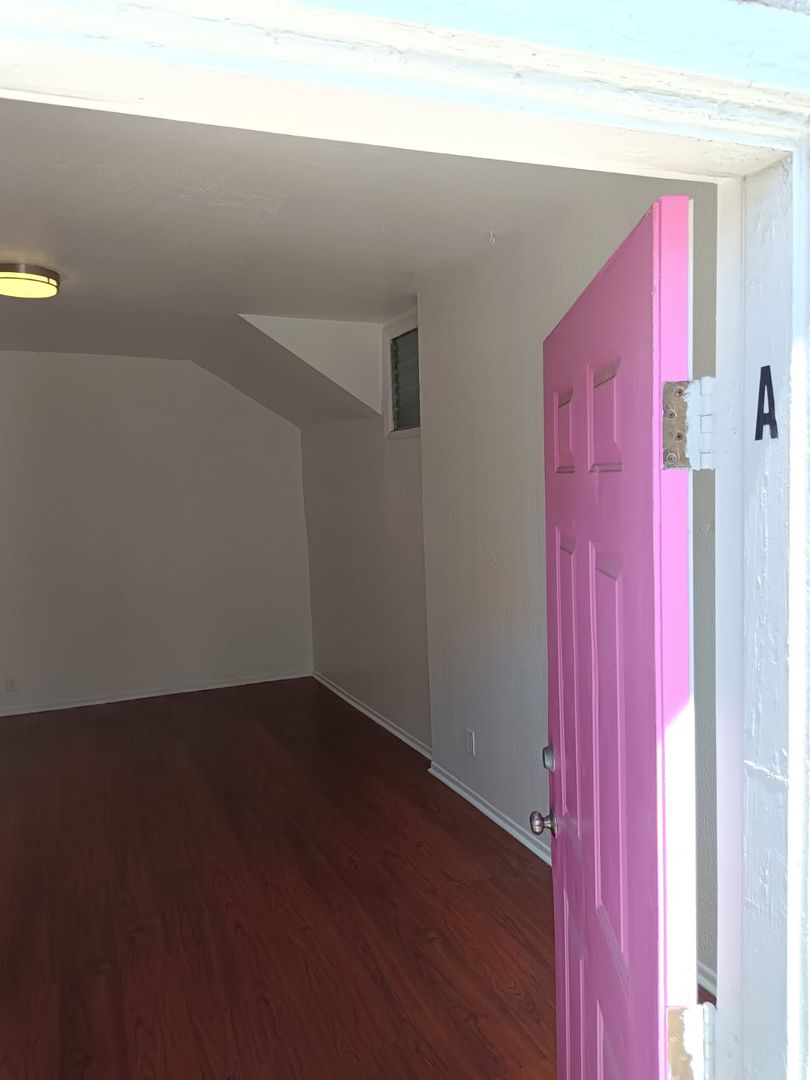 Los Angeles rental listing photo