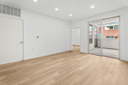Los Angeles rental listing photo