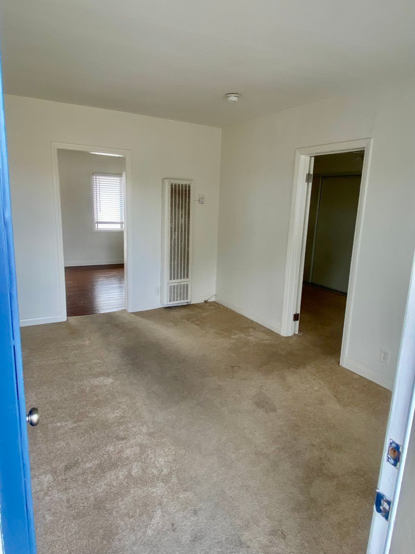 Los Angeles rental listing photo