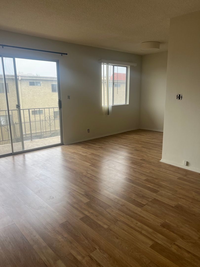 Los Angeles rental listing photo