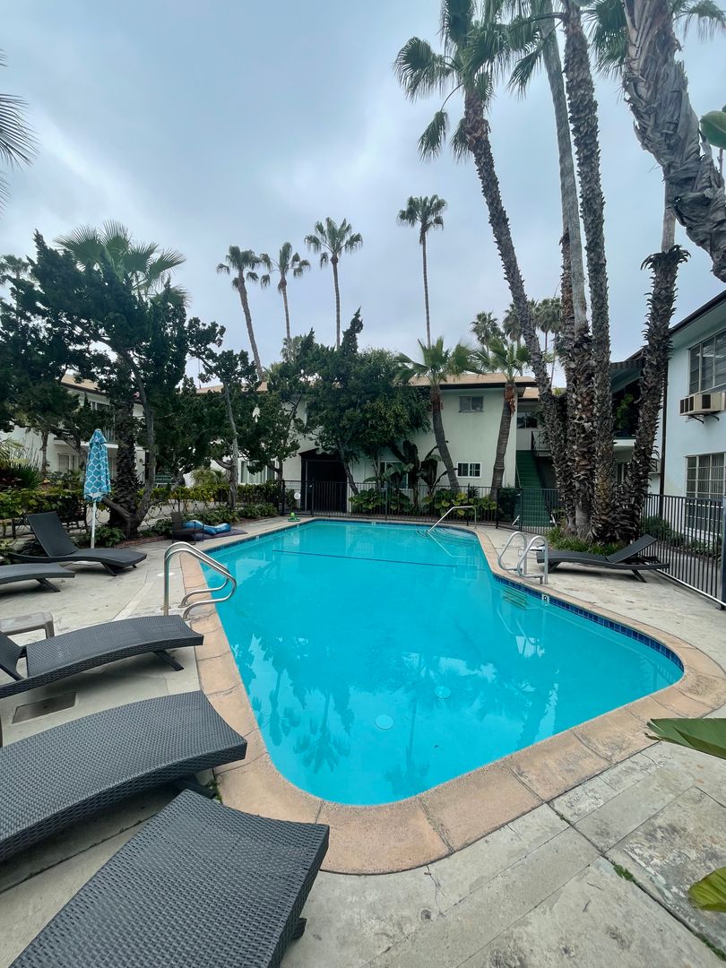 Los Angeles rental listing photo